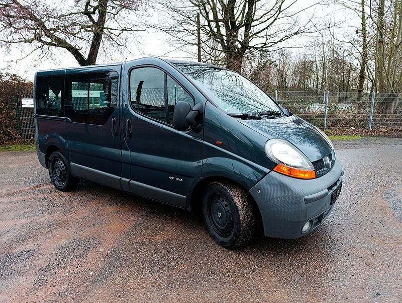 Gebraucht Renault Trafic 136 PS (100 kW) 2003 Grün Van / Kleinbus