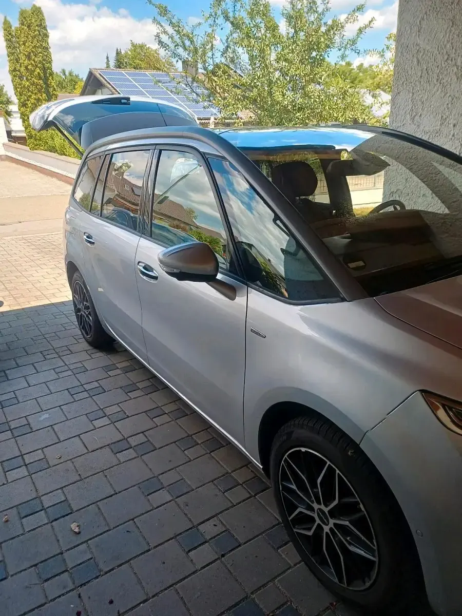 Gebraucht Citroën Grand C4 Picasso 150 PS (110 kW) 2015 Silber Van / Kleinbus