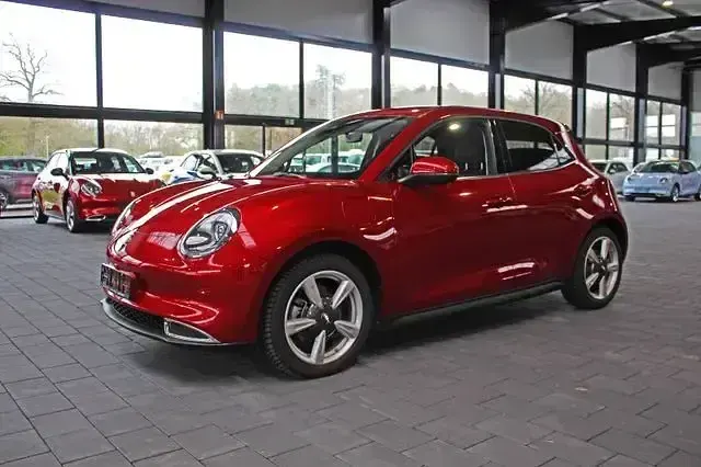 Usata Ora 03 125 kW (171 CV) 2023 Rosso Utilitaria
