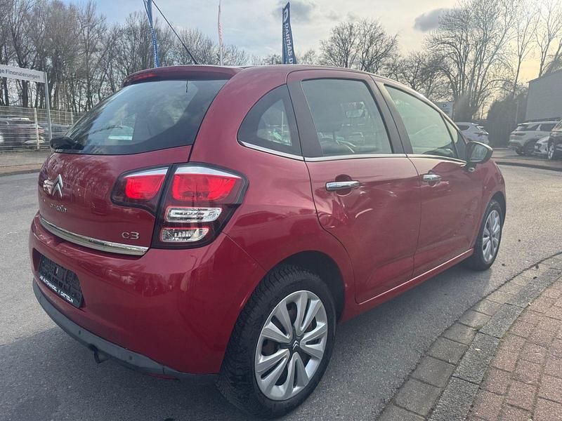 Gebraucht Citroën C3 SELECTION 68 PS (50 kW) 2015 Rot Kleinwagen