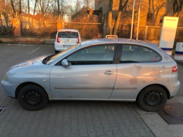 Gebraucht Seat Ibiza 64 PS (47 kW) 2002 Blau Kleinwagen