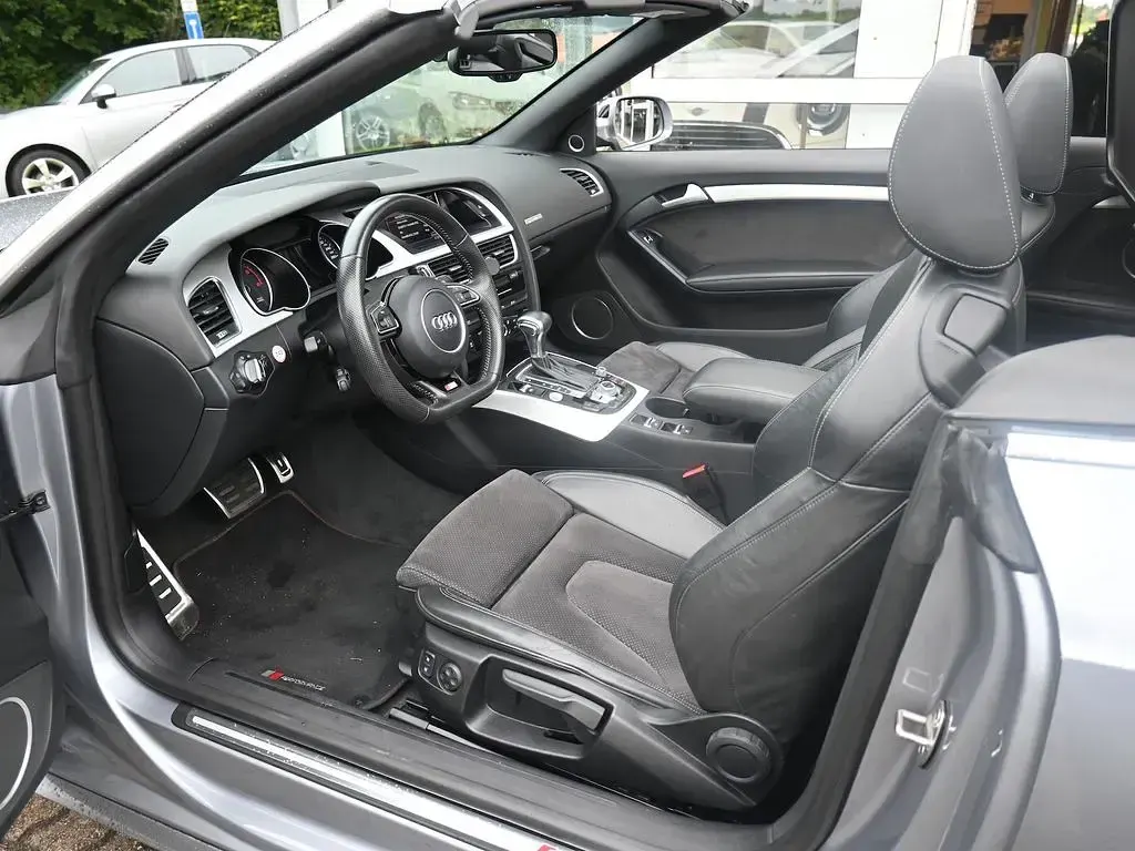 Gebraucht Audi A5 Cabriolet S-Line 218 PS (160 kW) 2018 Tornadograumet. Cabrio