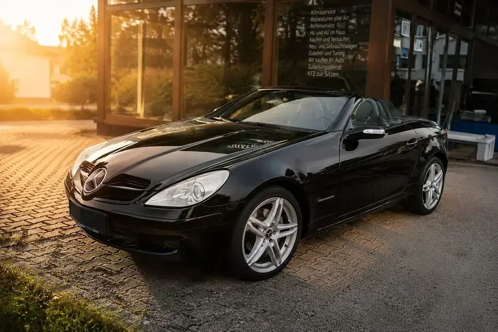 Gebraucht Mercedes SLK200 163 PS (119 kW) 2006 Schwarz Cabrio