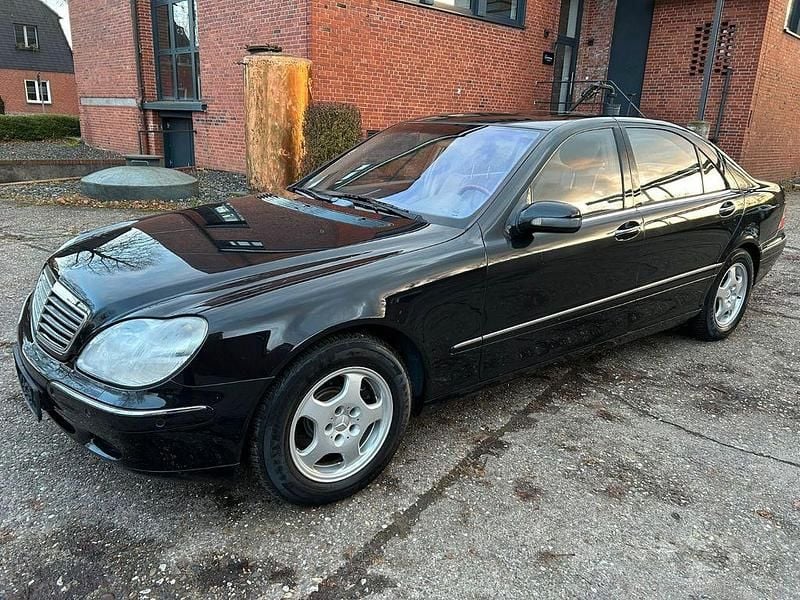 Schwarz Gebraucht 1998 Mercedes S500 Limousine | 8.499 € (Fairer Preis) - Bild 1/4