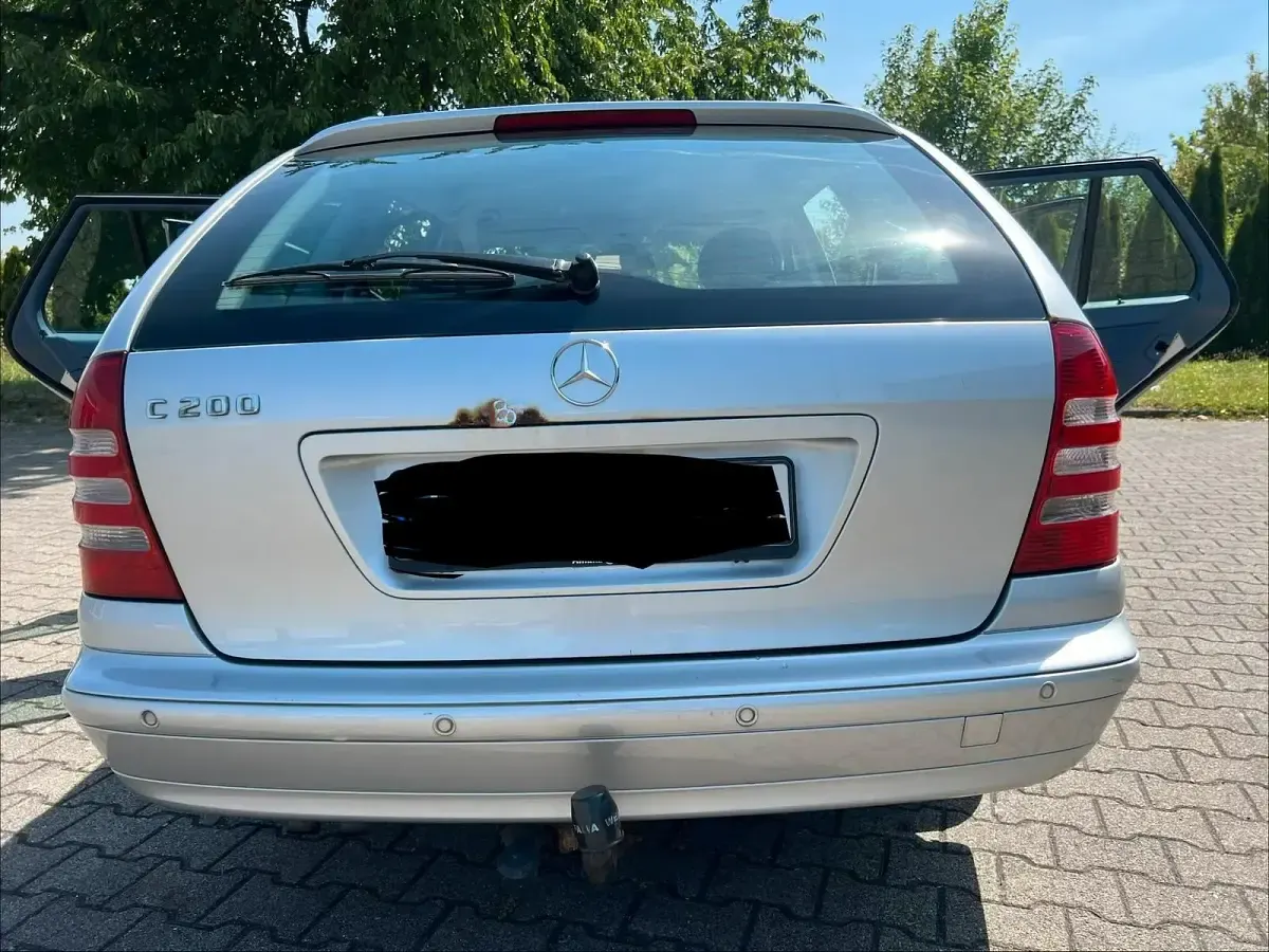Gebraucht Mercedes C200 122 PS (89 kW) 2003 Silber Kombi