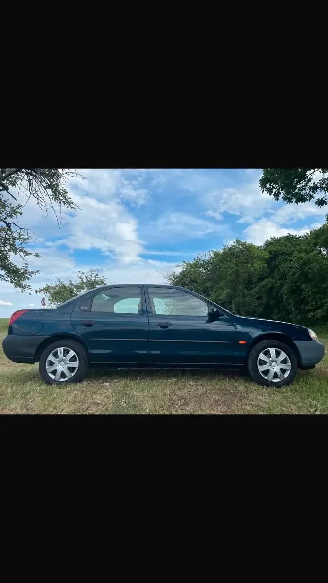 Gebraucht Ford Mondeo 118 PS (86 kW) 1998 Blau Limousine