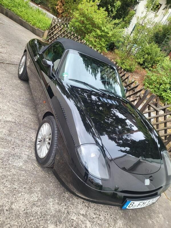 Schwarz Gebraucht 1995 Fiat Barchetta Cabrio | 4.650 € - Bild 1/4