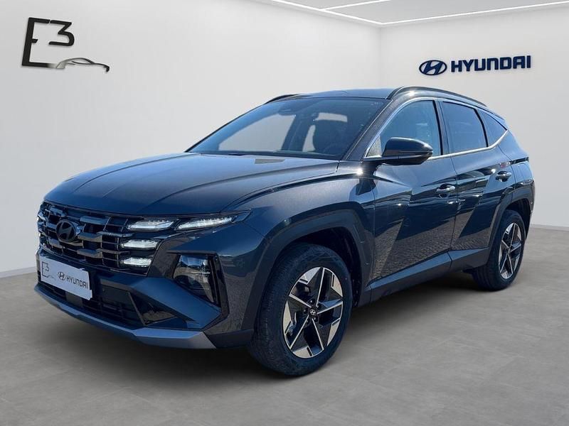 Grau Gebraucht 2025 Hyundai Tucson Trend SUV | 33.490 € (Guter Preis) - Bild 1/4