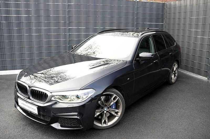 Gebraucht BMW M550 Performance 400 PS (294 kW) 2020 Schwarz Limousine