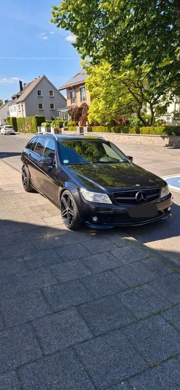 Schwarz Gebraucht 2009 Mercedes C280 Kombi | 12.500 € (Teuer) - Bild 1/4
