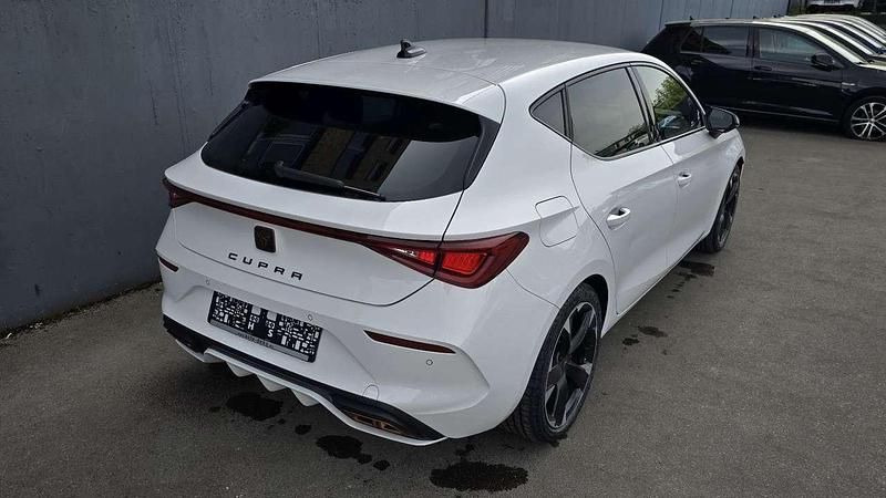 Usata Cupra Leon 204 CV (150 kW) 2022 Bianco Berlina