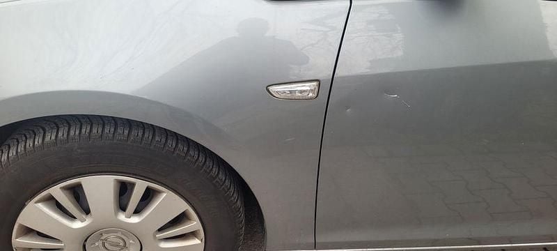 Gebraucht Opel Astra Design Edition 116 PS (85 kW) 2010 Grau Limousine