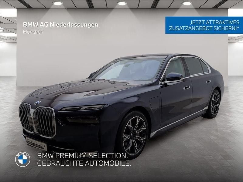 Gebraucht BMW 750e Comfort Edition 489 PS (359 kW) 2024 Blau Limousine
