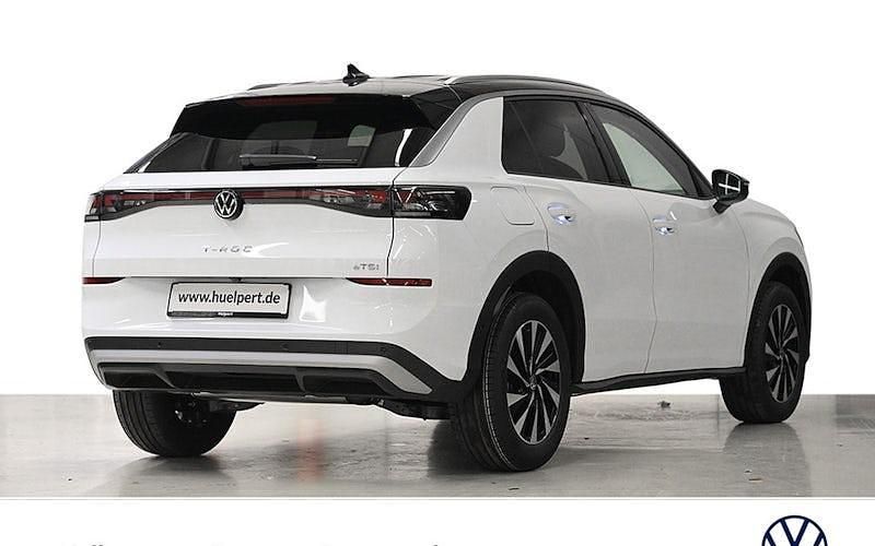 Neu VW T-Roc Style 150 PS (110 kW) 2026 Pure white uni schwarz uni SUV