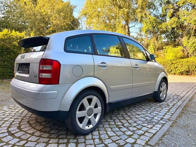 Gebraucht Audi A2 Premium 75 PS (55 kW) 2000 Silber Kleinwagen