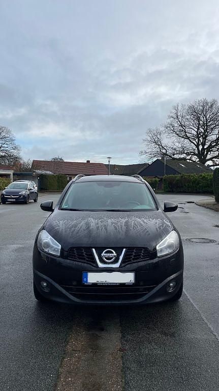 Gebraucht Nissan Qashqai +2 Tekna 150 PS (110 kW) 2011 Schwarz SUV