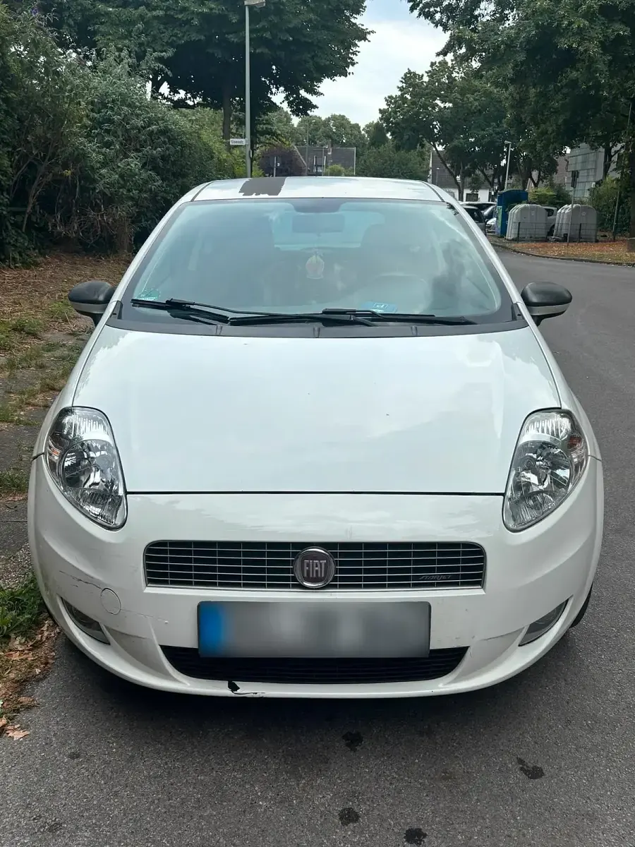 Gebraucht Fiat Punto 95 PS (69 kW) 2009 Weiß Kleinwagen