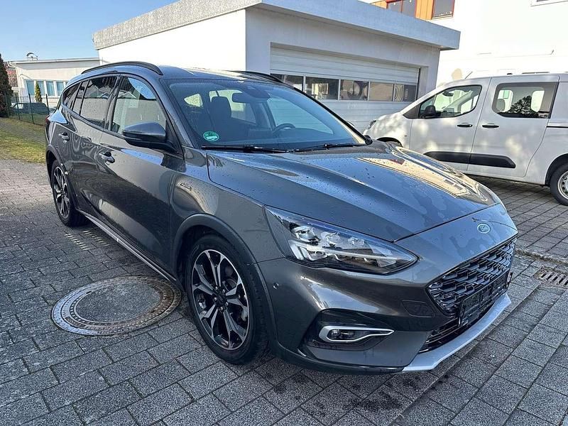 Gebraucht Ford Focus Active 151 PS (111 kW) 2019 Magneticgrau (metallic) Kombi