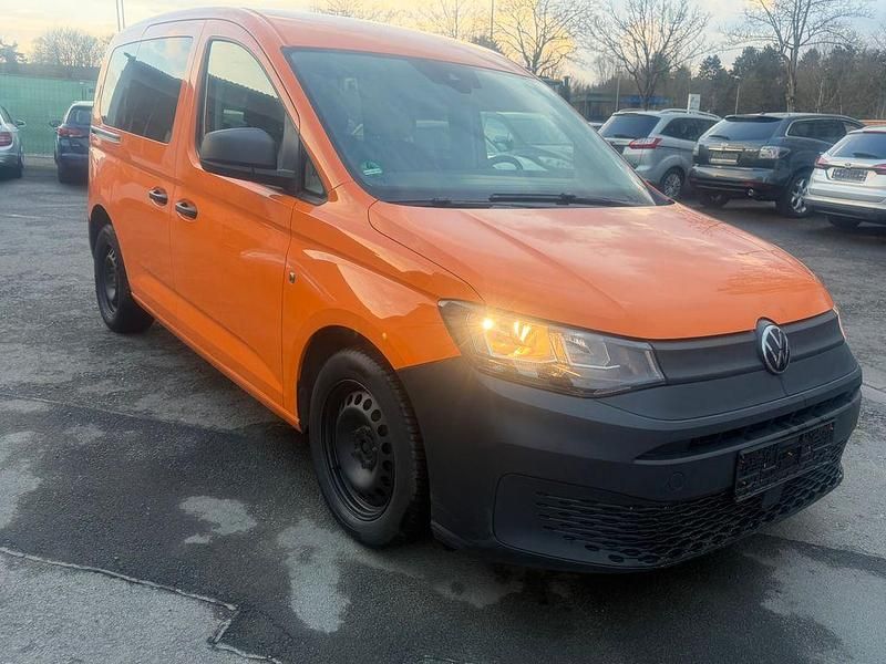 Gebraucht VW Caddy 102 PS (75 kW) 2021 Orange Van / Kleinbus