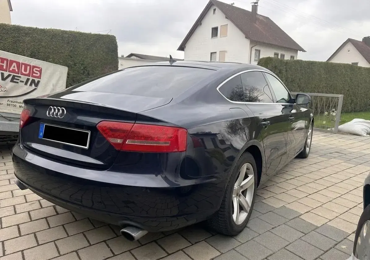 Gebraucht Audi A5 Sportback 179 PS (131 kW) 2011 Blau Kleinwagen