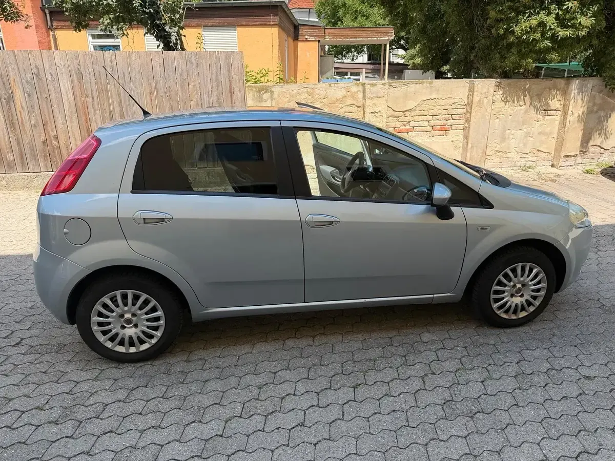 Gebraucht Fiat Punto 2009 Grau Kleinwagen