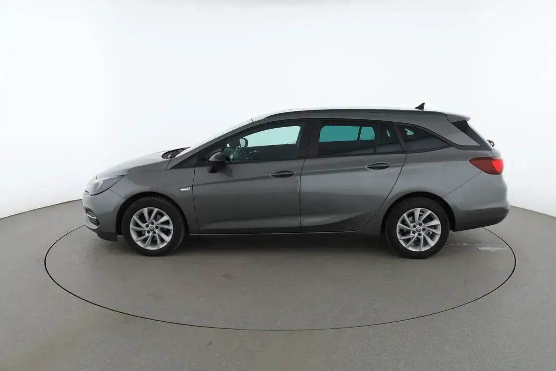 Gebraucht Opel Astra Business 146 PS (107 kW) 2021 Grau Kombi