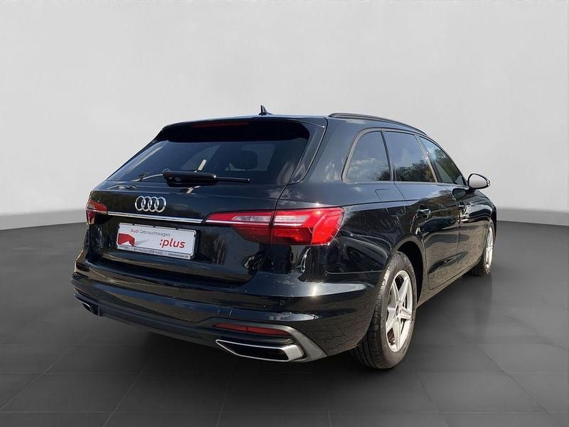 Gebraucht Audi A4 150 PS (110 kW) 2022 Schwarz Kombi