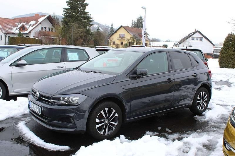 Gebraucht VW Polo IQ Drive 65 PS (47 kW) 2019 Uranograu Kleinwagen
