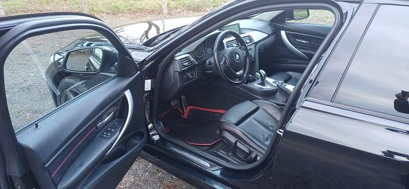 Gebraucht BMW 330 Sport Line 258 PS (189 kW) 2013 Schwarz Kombi