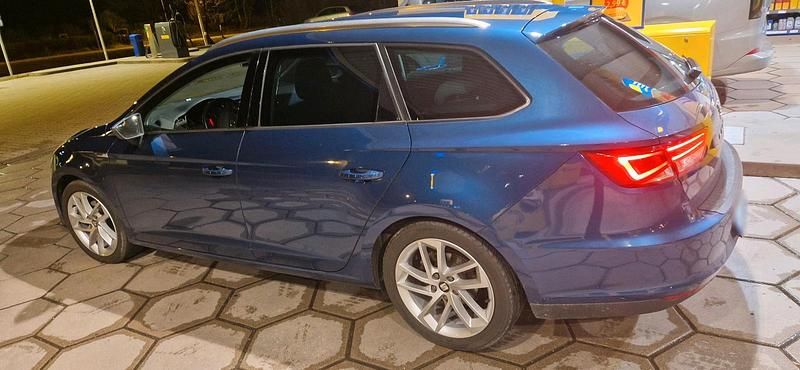 Gebraucht Seat Leon ST 150 PS (110 kW) 2014 Blau Kombi