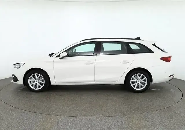 Gebraucht Seat Leon 150 PS (110 kW) 2022 Weiss