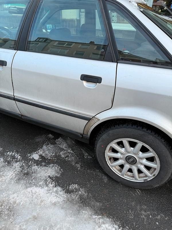 Second-hand Audi 80 90 CP (66 kW) 1994 Berlinǎ
