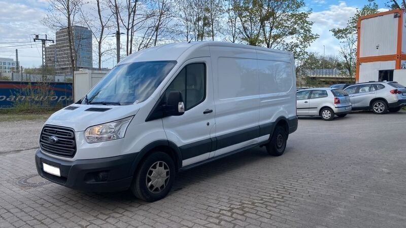 Gebraucht Ford Transit Trend 131 PS (96 kW) 2019 Weiß Van / Kleinbus