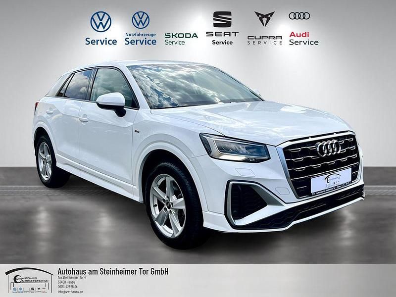 Weiß Gebraucht 2024 Audi Q2 S-Line SUV | 24.890 € (Fairer Preis) - Bild 1/4