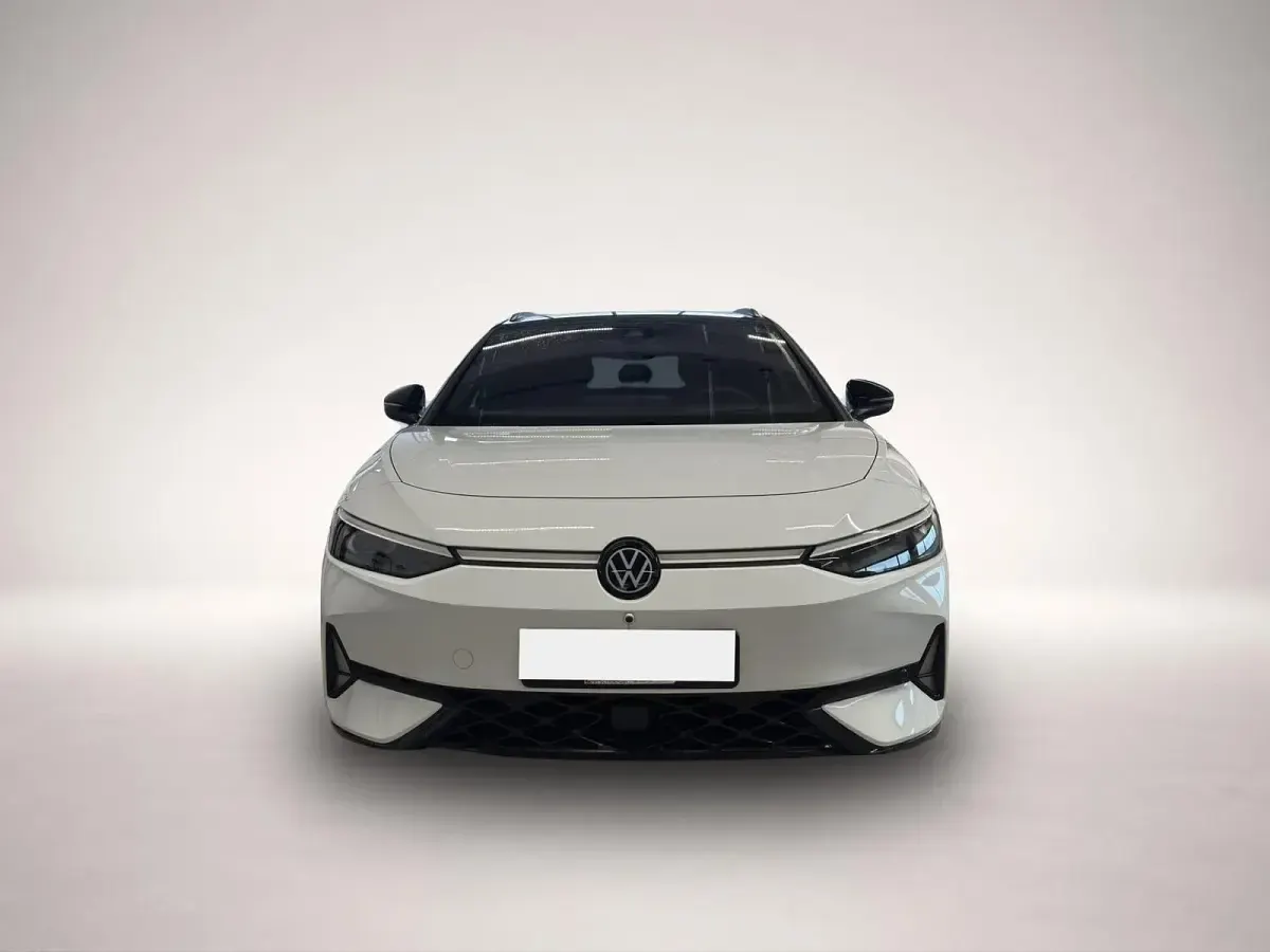Gebraucht VW ID.7 GTX 250 kW (340 PS) 2025 Manufacturer Kombi
