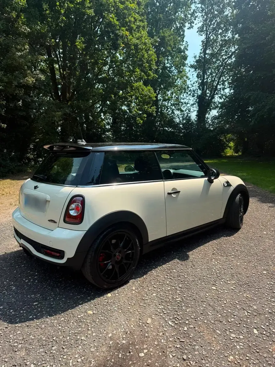 Gebraucht Mini John Cooper Works 211 PS (155 kW) 2011 Beige Kleinwagen