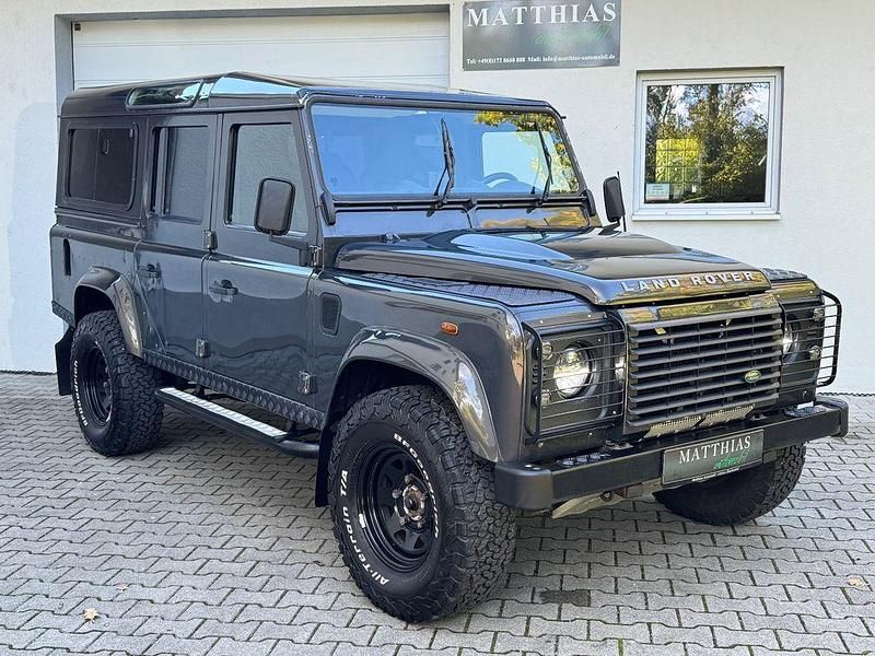 Gebraucht Land Rover Defender 122 PS (89 kW) 2013 Braun SUV