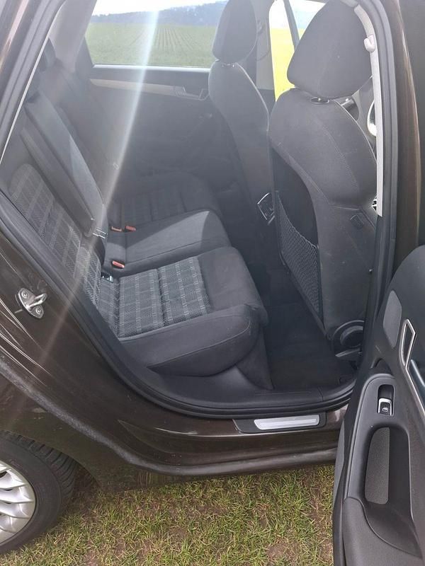 Gebraucht Audi A4 Attraction 150 PS (110 kW) 2014 Braun Kombi