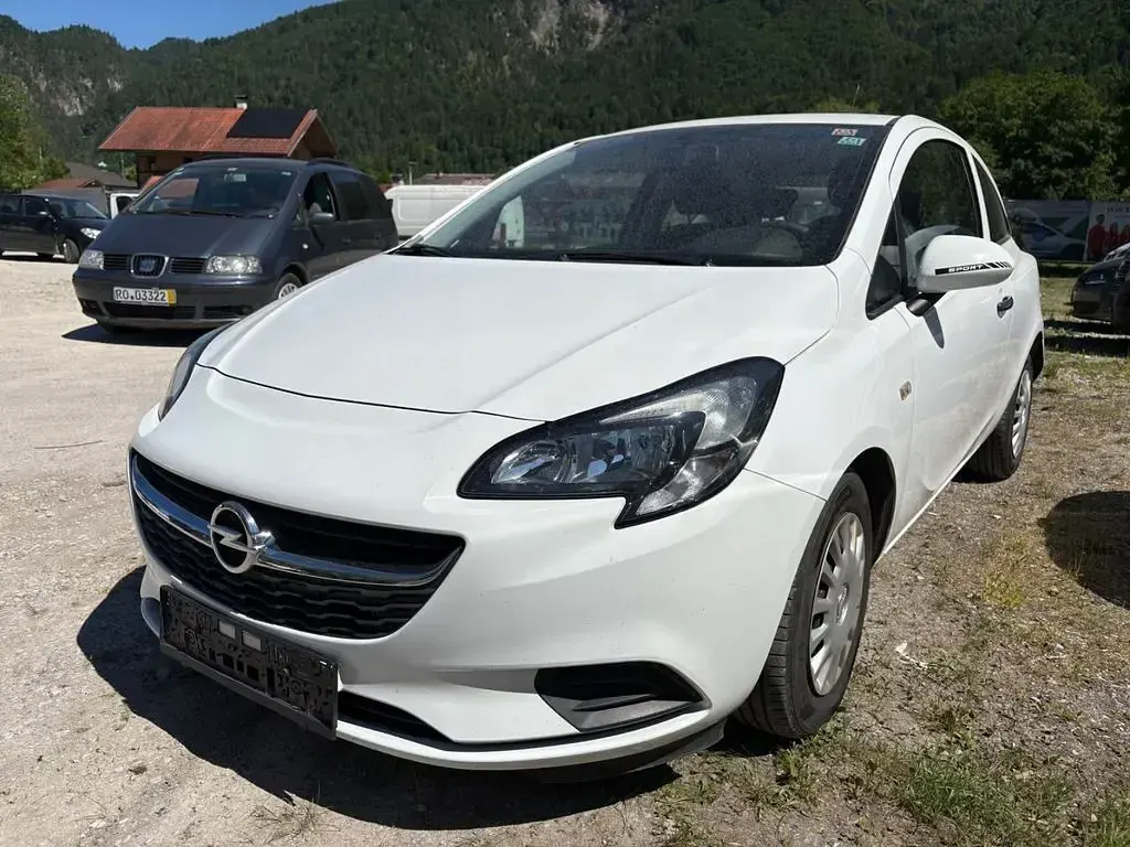 Gebraucht Opel Corsa Selection 69 PS (50 kW) 2016 Weiß Kleinwagen