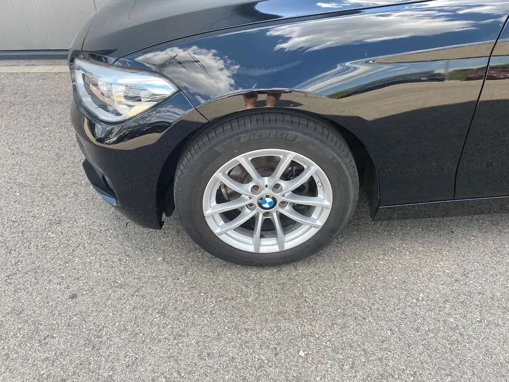 Gebraucht BMW 118 Advantage 136 PS (100 kW) 2018 Schwarz Limousine