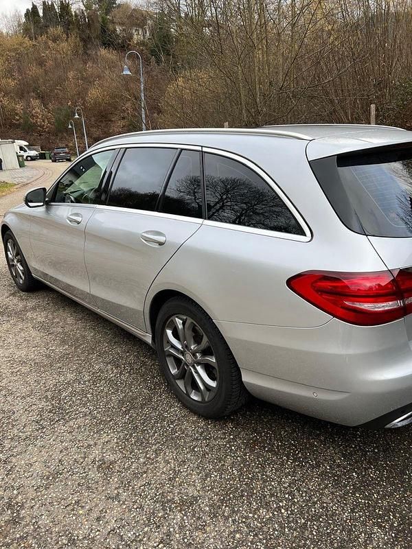 Gebraucht Mercedes C250 211 PS (155 kW) 2016 Silber Kombi
