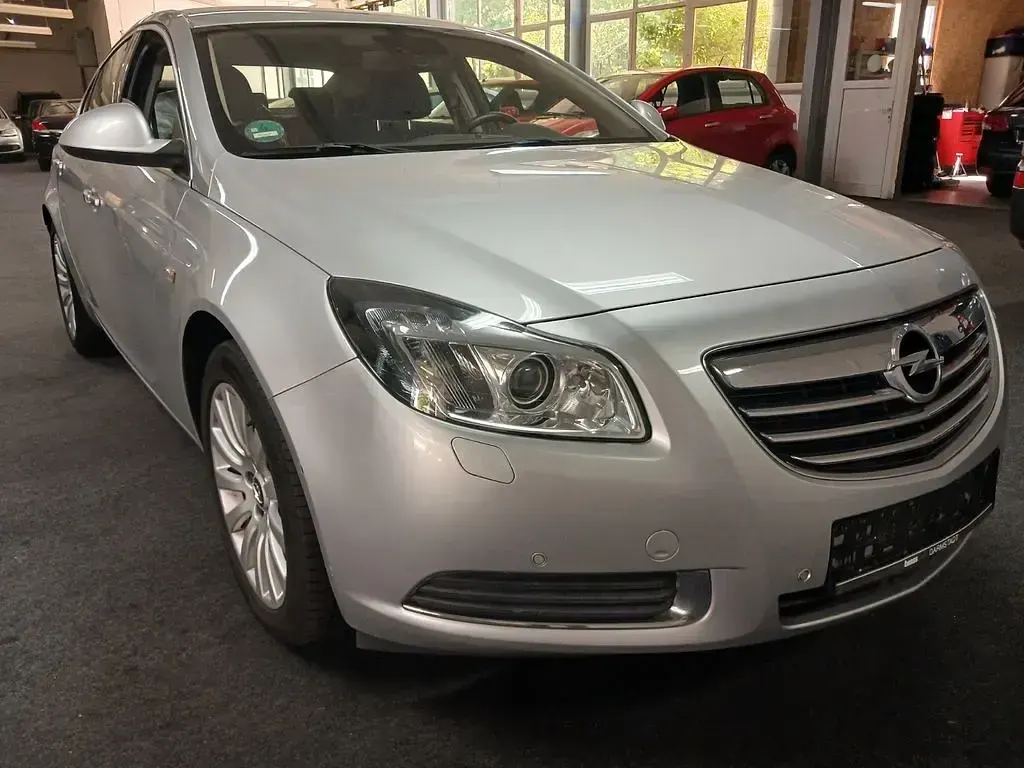 Gebraucht Opel Insignia Cosmo 260 PS (191 kW) 2009 Silber Limousine