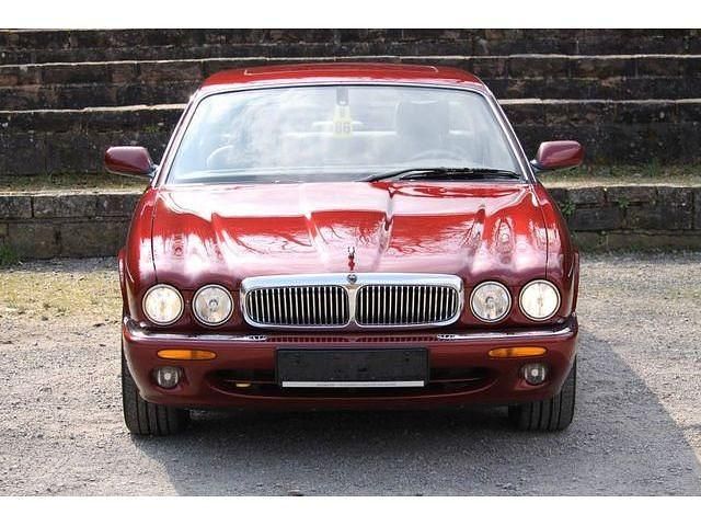 Gebraucht Jaguar XJ Sovereign 284 PS (208 kW) 2000 Rot Limousine