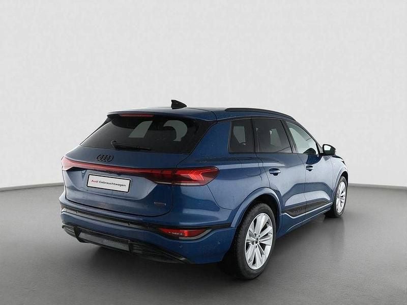 Gebraucht Audi Q6 e-tron Ambiente 284 kW (387 PS) 2025 Ascariblau metallic SUV