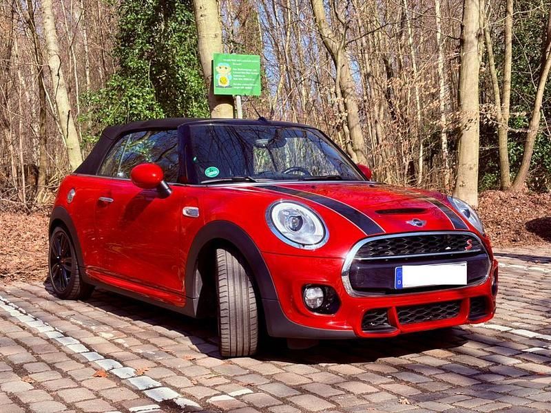 Gebraucht Mini John Cooper Works 192 PS (141 kW) 2018 Rot Kleinwagen