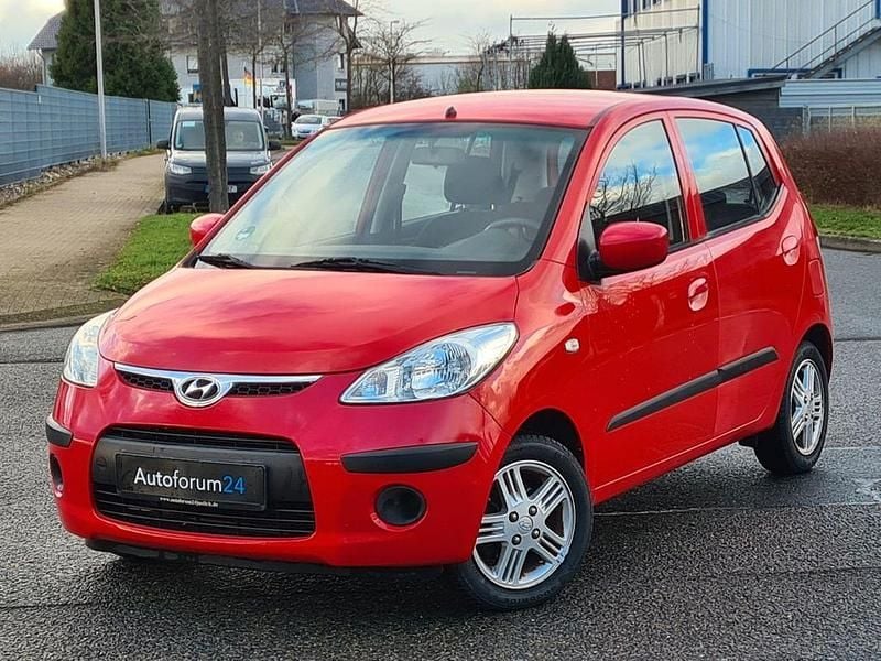 Gebraucht Hyundai i10 Classic 67 PS (49 kW) 2009 Rot Kleinwagen