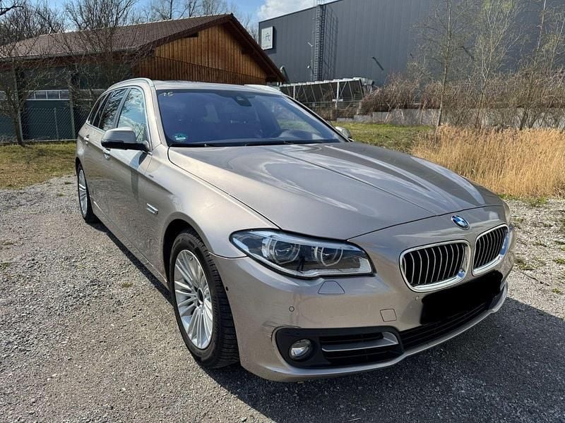 Gebraucht BMW 535 Performance 313 PS (230 kW) 2016 Silber Kombi