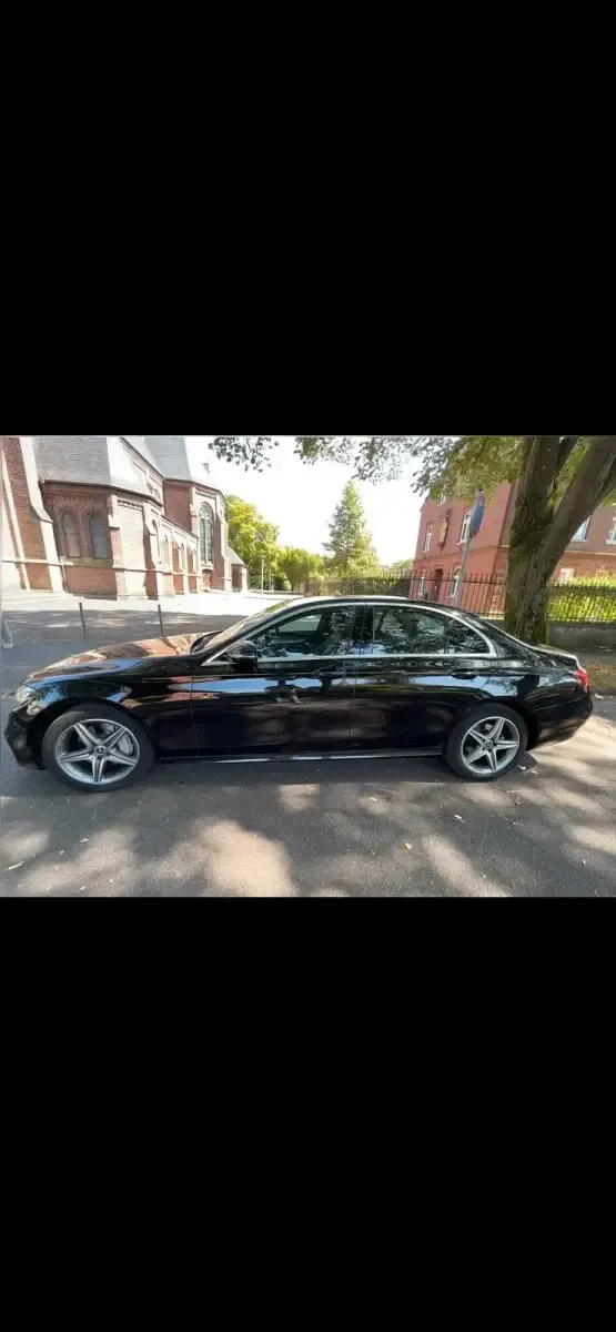 Gebraucht Mercedes E300 245 PS (180 kW) 2018 Schwarz Limousine