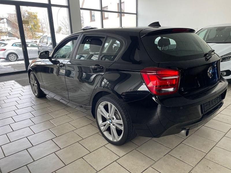 Gebraucht BMW 116 Advantage 136 PS (100 kW) 2014 Schwarz Kleinwagen