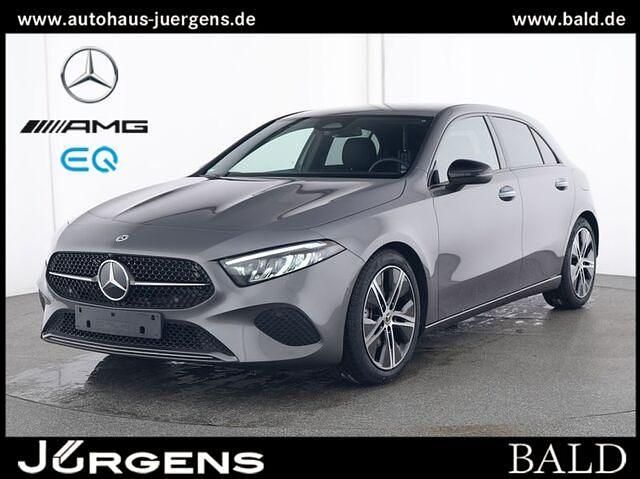 Gebraucht Mercedes A200 Progressive 163 PS (119 kW) 2024 Grau metalliclack mountaingrau Limousine